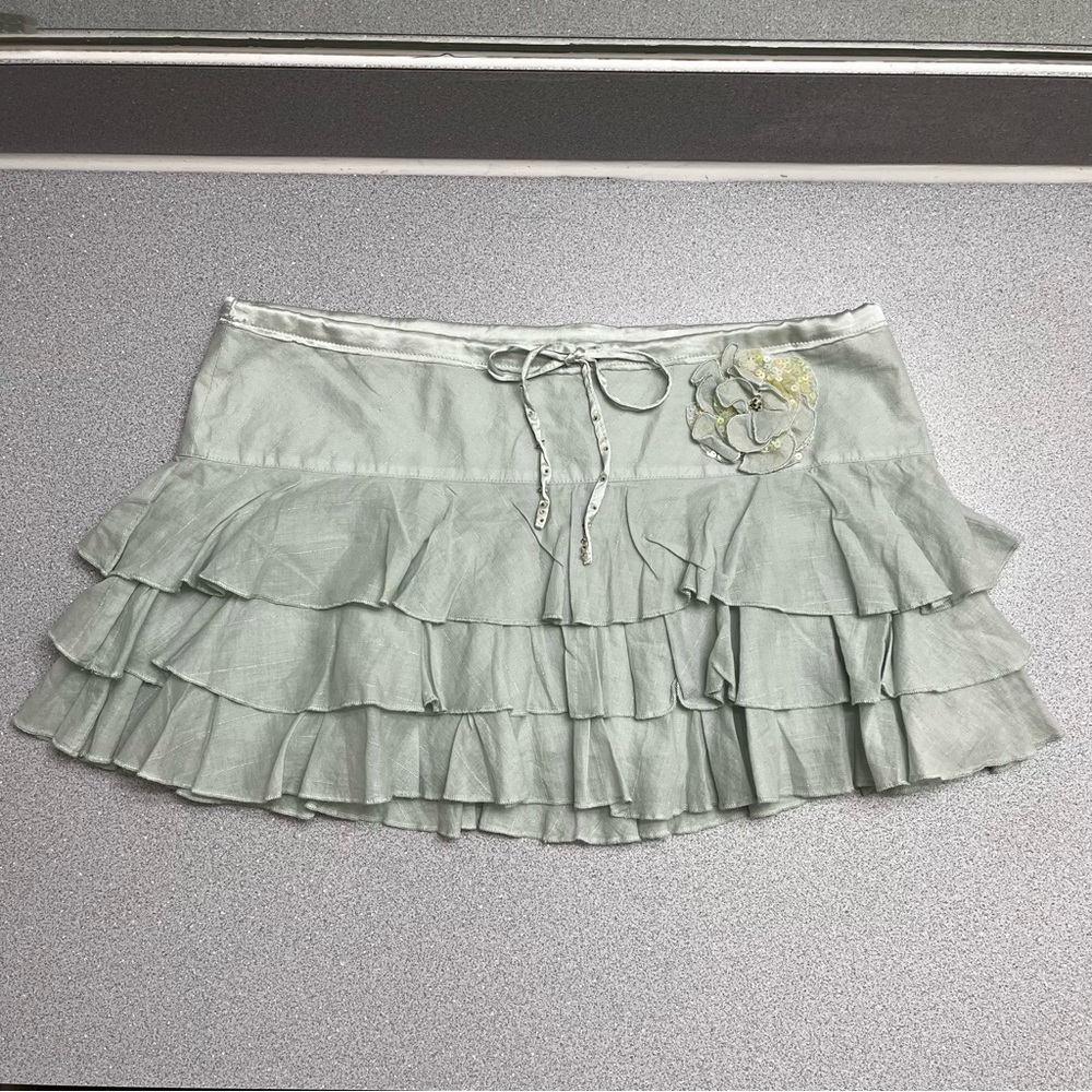 Vintage Y2K Abercrombie & Fitch 2000s Ruffle Layer Mini Skirt with Sequins